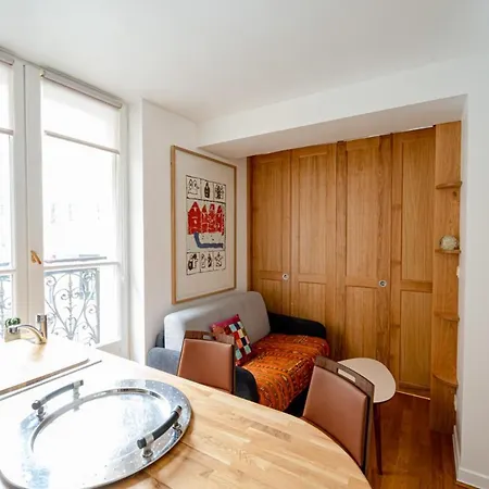 아파트 Charming Studio Renovated In The Marais